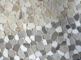 Cultura pebble stone tile