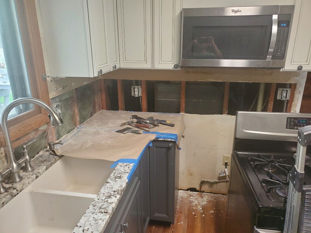 New Kitchen Backsplash Minneapolis - TOUCHDOWN TILE
