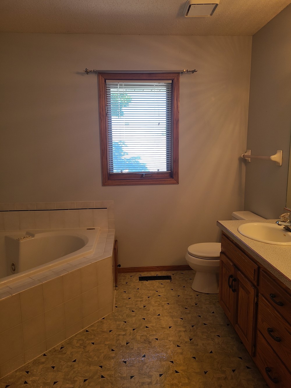 Bathroom Shower Tile And Wall Tile Installation In Saint Paul Mn Touchdown Tile 5914